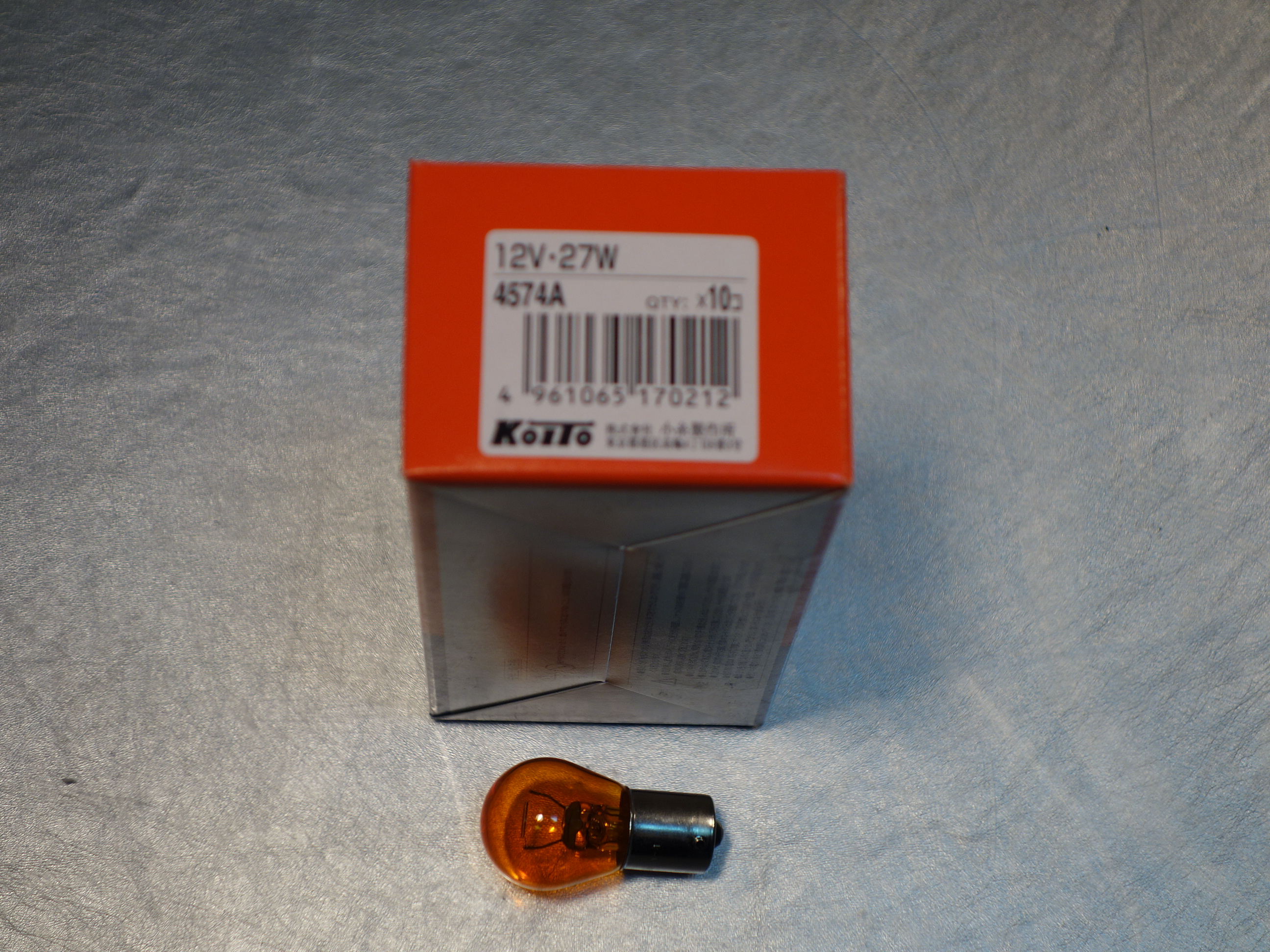 Koito лампа 12V27W (S25) 4574A оранжевая цоколь S25