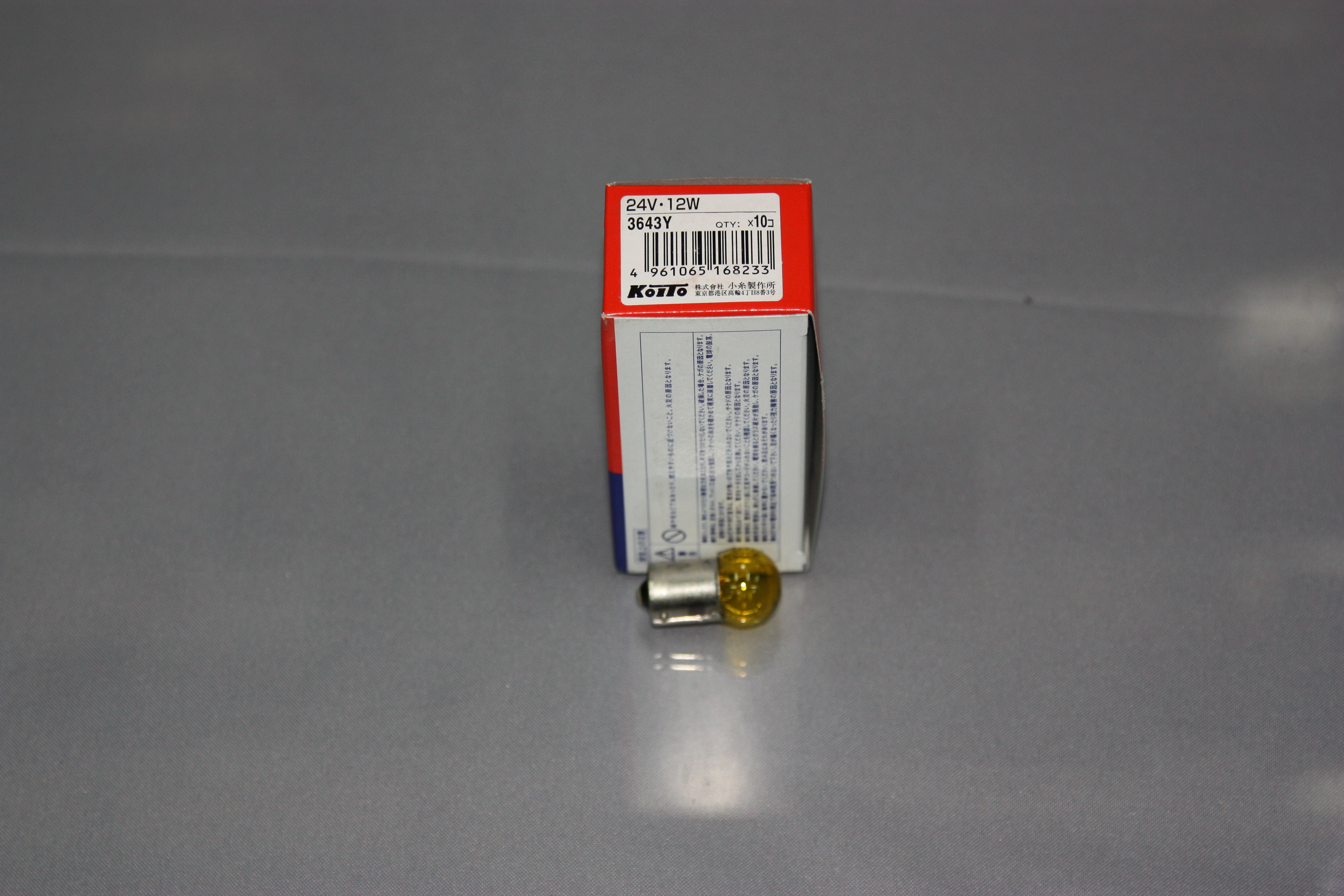 Koito лампа 24v12w (G18) 3643Y желтая цоколь G18