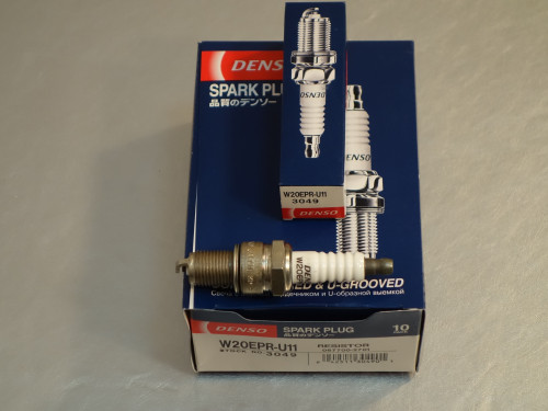 DENSO Свеча зажигания W16EPR-U11 3201