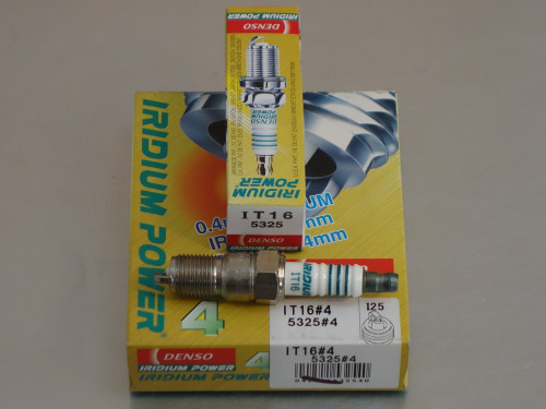 DENSO Свеча зажигания IT16 5325